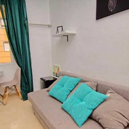 Guests House Mercado Homestay *